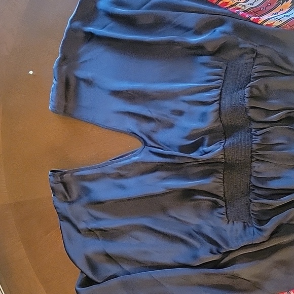 Beautiful Rampage Blouse - Picture 6 of 6